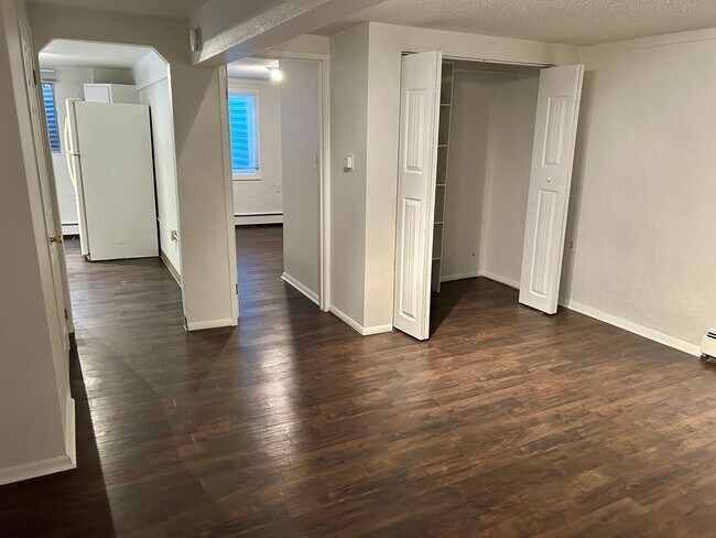Building Photo - Cozy 1 Bed 1 Bath Apartment