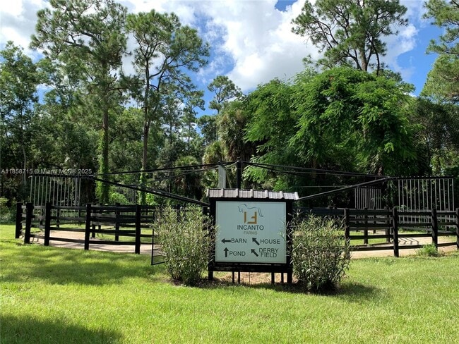 Building Photo - 14561 Tangerine Dr