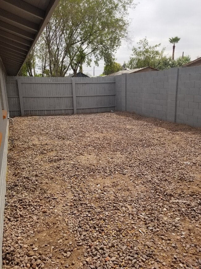 Building Photo - AWESOME 1 BEDROOM AND 1 BATHROOM FOR LEASE