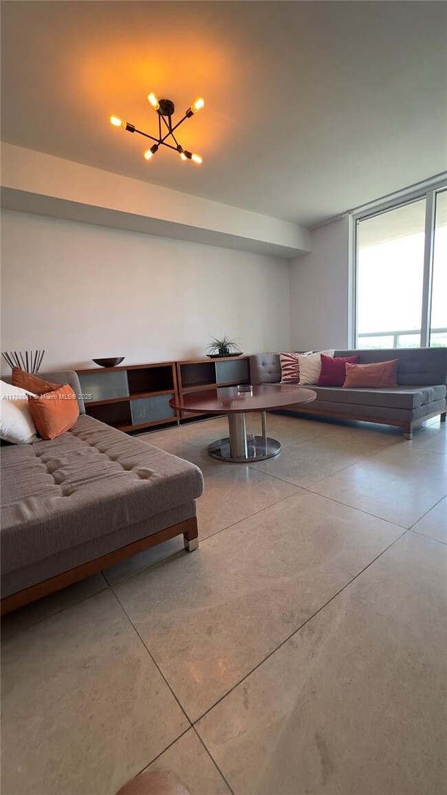 Building Photo - 50 Biscayne Blvd