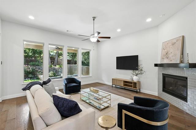 Building Photo - 4116 Petrus Blvd