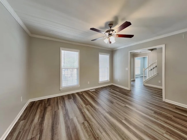 Building Photo - 6333 Willowdell Dr