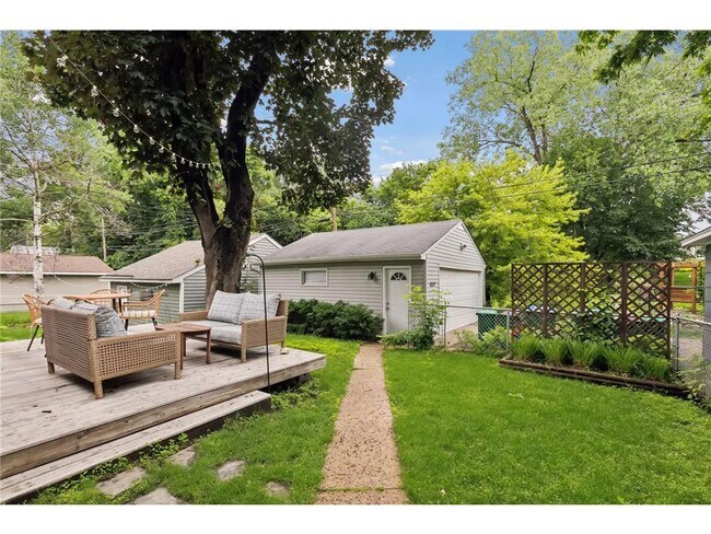 Building Photo - 4237 Ottawa Ave S