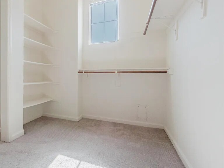 Building Photo - 4255 E Morada Ln