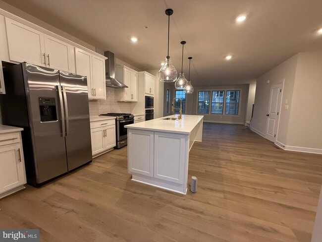 Building Photo - 1770 Ml Br Dr