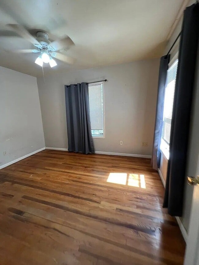 Building Photo - Tech Terrace 2/1 Pre-Lease