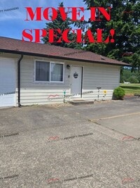 Building Photo - R325C