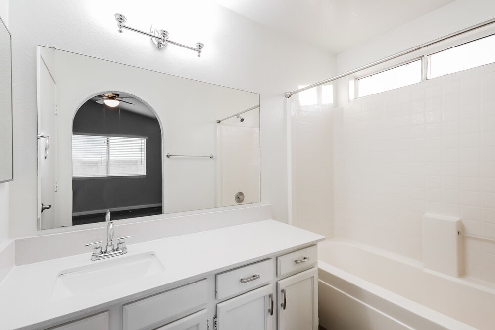 Building Photo - 21632 N 33rd Ave