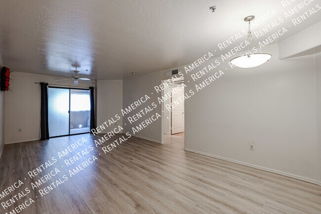 Building Photo - Chadler Park Condominiums