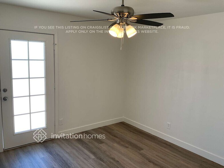 Building Photo - 3320 Twin Bridges Ct
