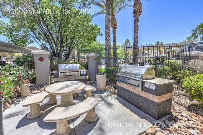 Building Photo - 950 Seven Hills Dr