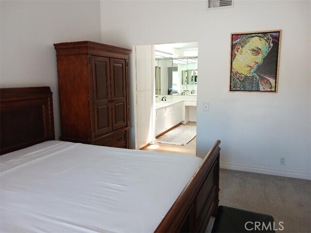Building Photo - 2679 N Whitewater Club Dr