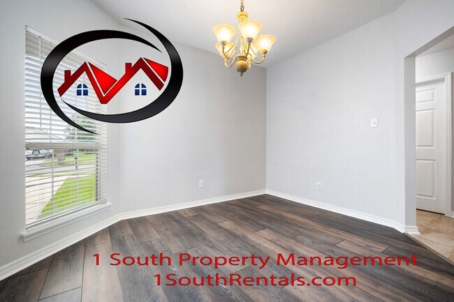 Building Photo - 8894 Spring Grove S