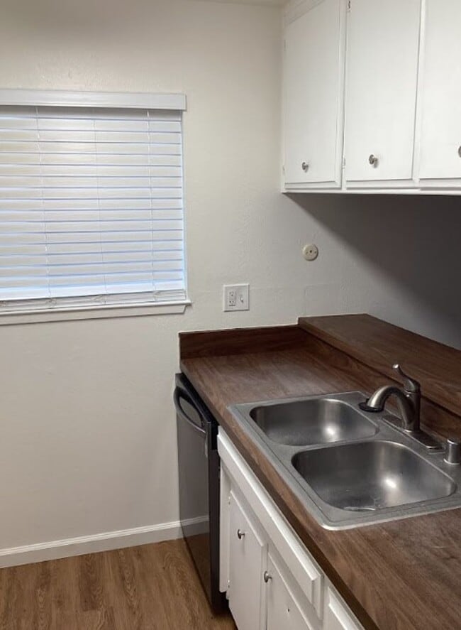 Building Photo - 615 Rancheria Dr