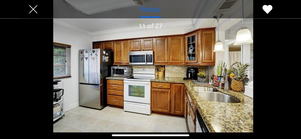 Building Photo - 4040 Crystal Lake Dr