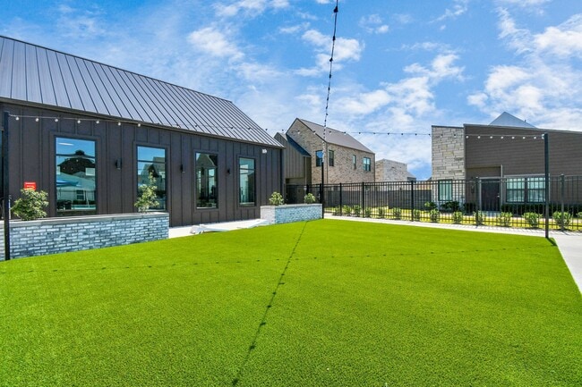 Building Photo - 23823 Cumberland Ridge Dr