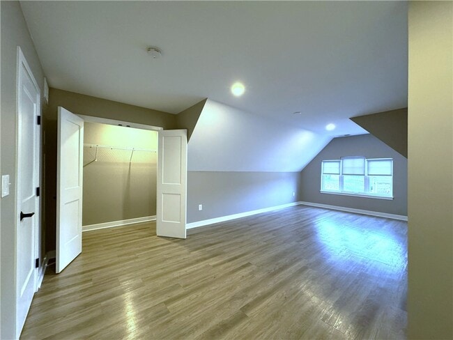 Building Photo - 575 Championship Dr