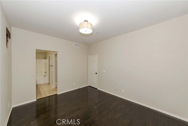 Building Photo - 15 Flyers Ln