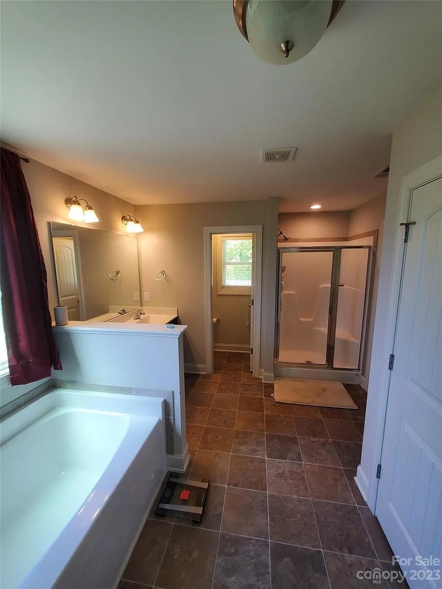 Building Photo - 77 Chaparral Trl