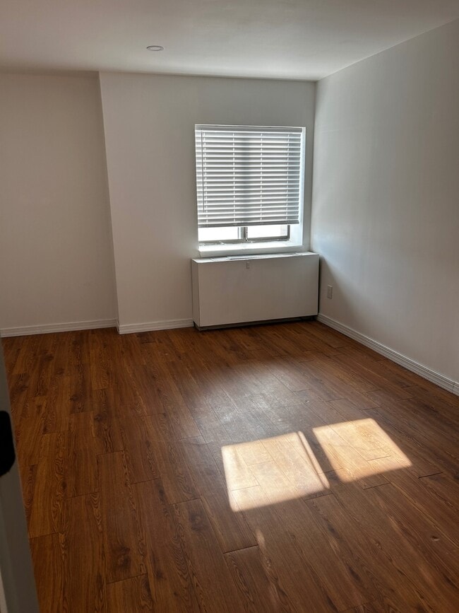 Building Photo - 80 Richmond Hill Rd