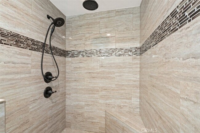 Building Photo - 26451 Vía Juanita