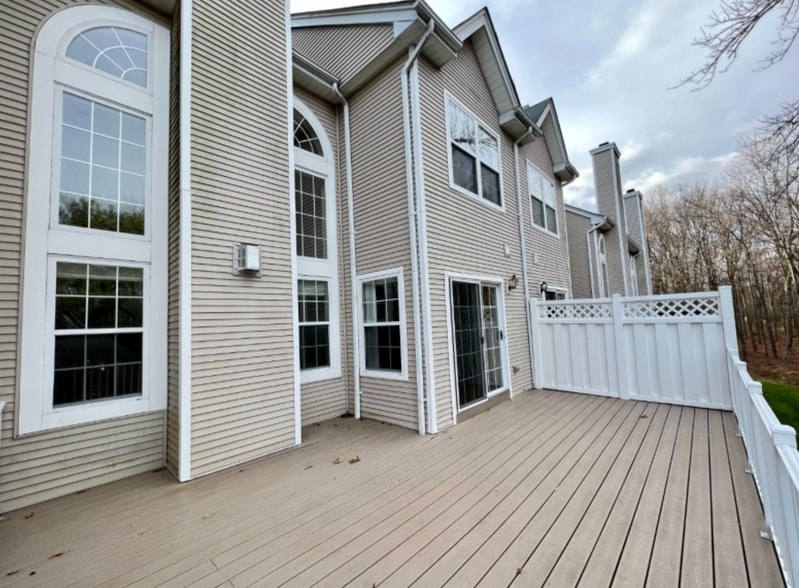 Building Photo - 22 Constitution Way