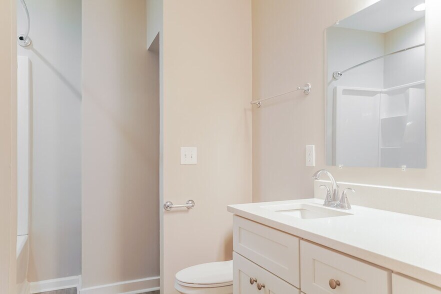 Building Photo - 2533 Friendly Trail