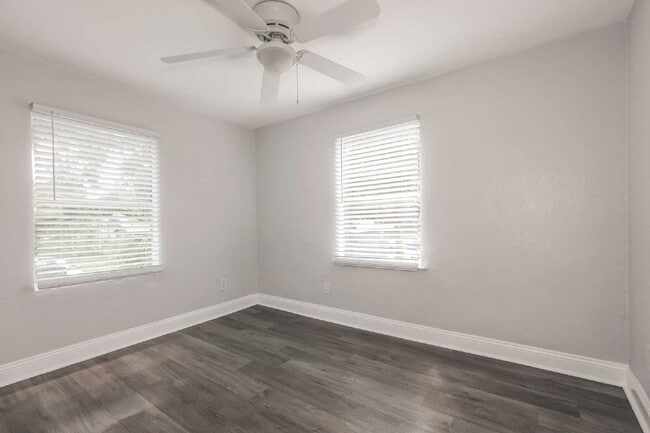 Building Photo - 1770 17th St S