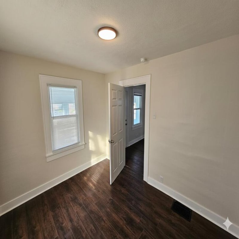 Building Photo - 1719 Dawson St