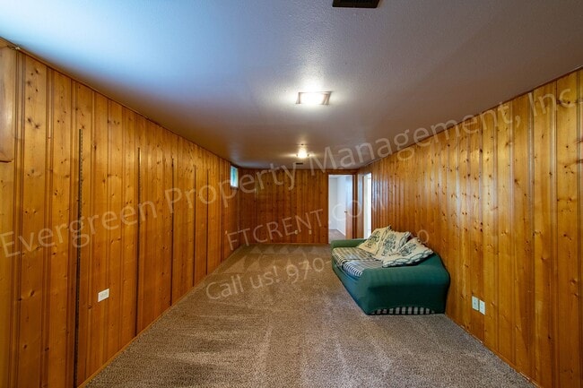 Building Photo - 1117 Fairview Dr