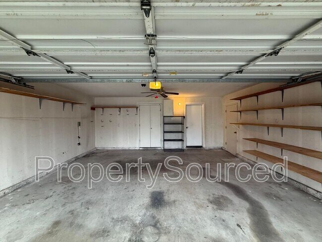 Building Photo - 428 Phoenix Ave