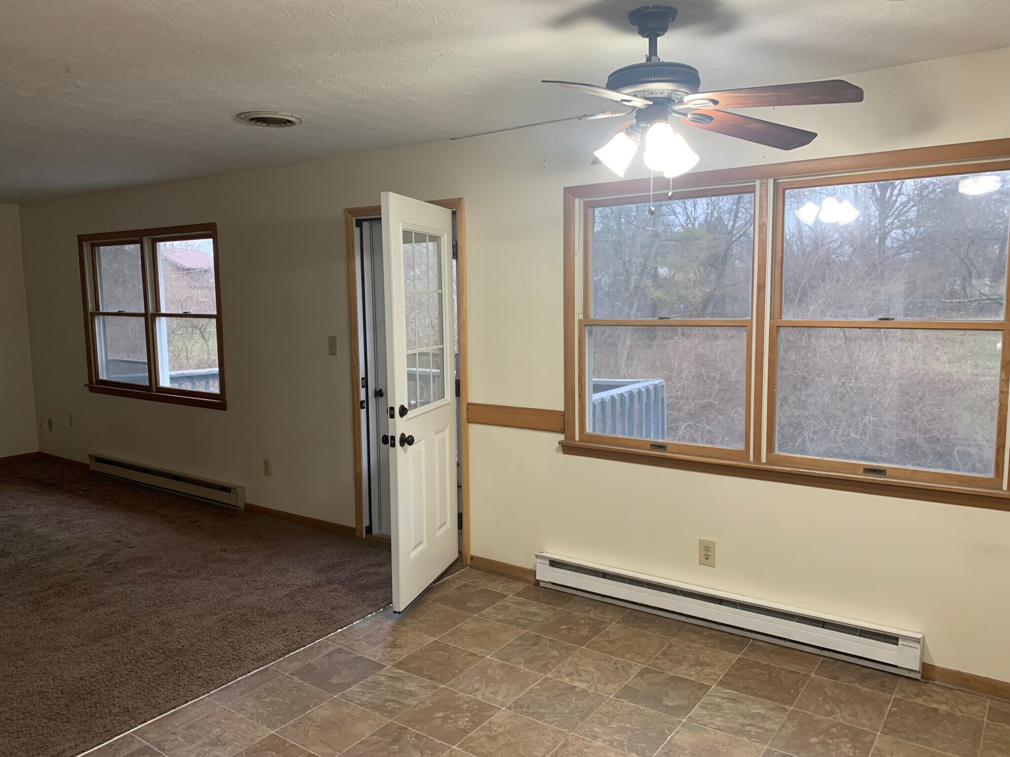 Building Photo - 920 Fairwinds Ct