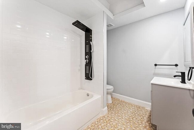 Building Photo - 649 N 63rd St