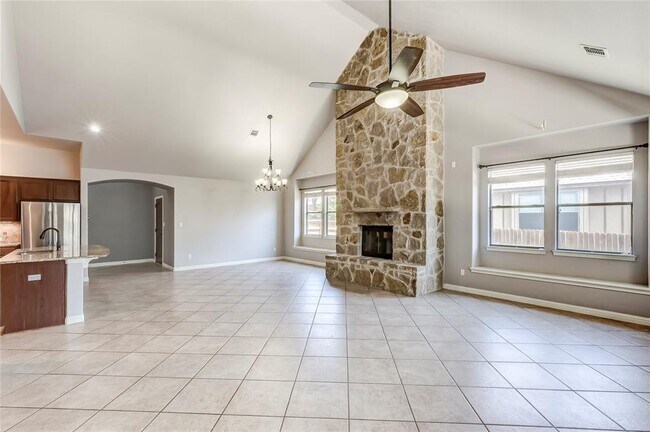 Building Photo - 19421 Brent Knoll Dr