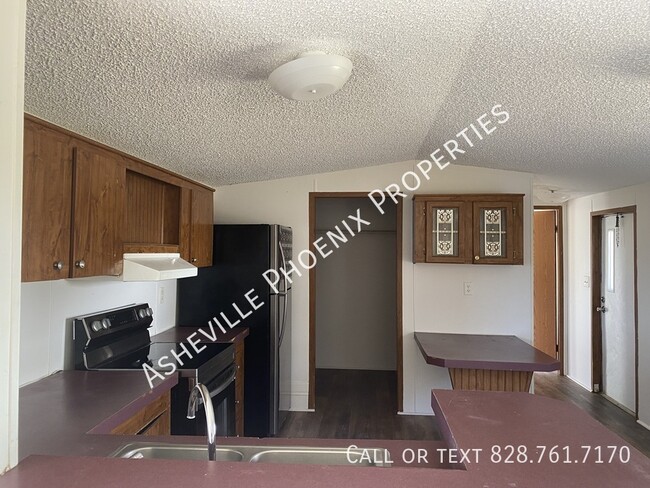 Building Photo - 35 Albert Warren Rd