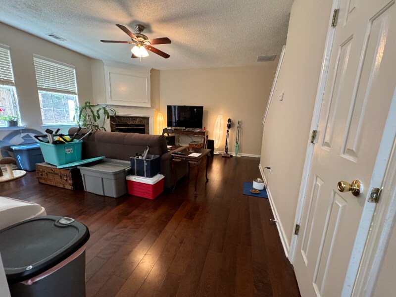 Building Photo - 431 Windstone Trail