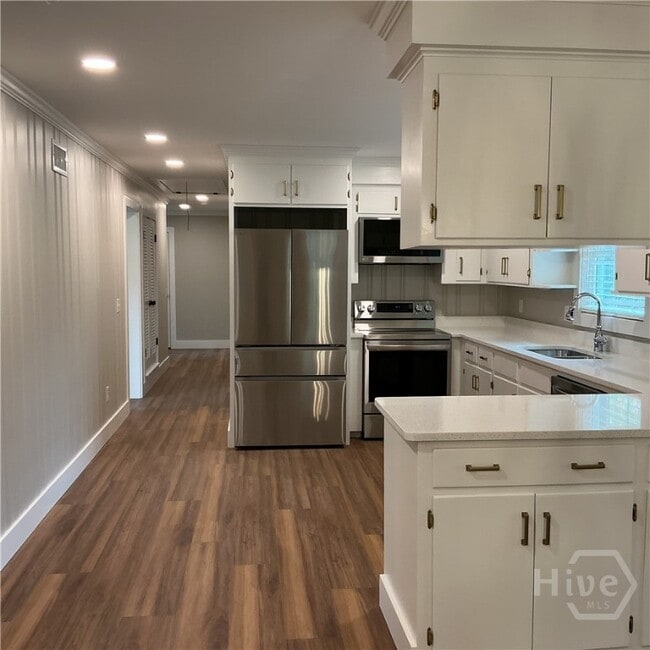 Building Photo - 5924-5921 GA-21