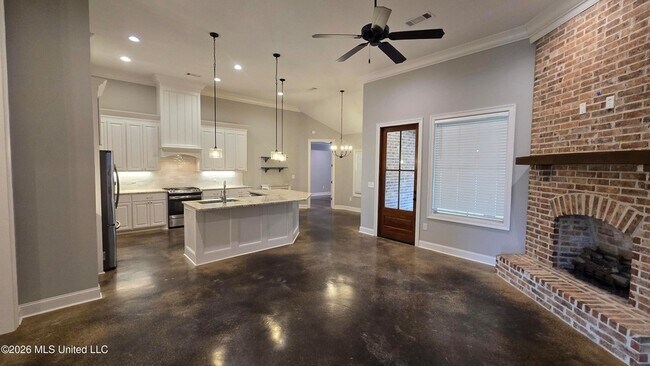 Building Photo - 139 Coventry Ln