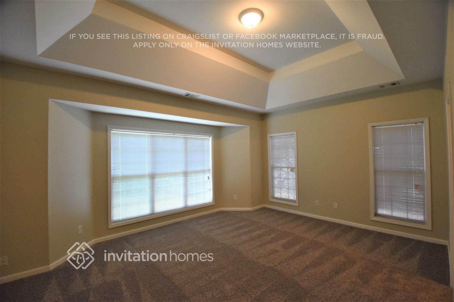 Building Photo - 467 Greyhawk Way