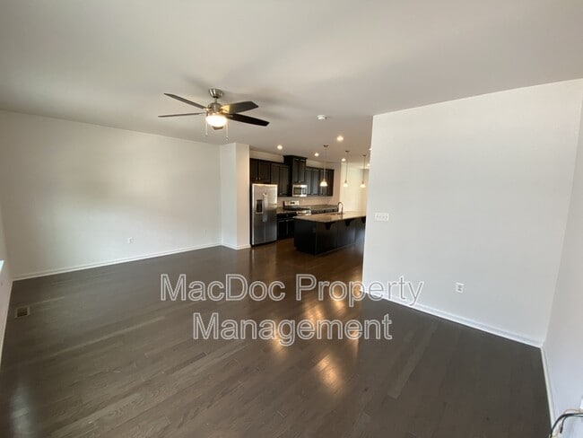 Building Photo - 2803 Wheatland Station Way