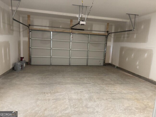 Building Photo - 15 Warwick Ct