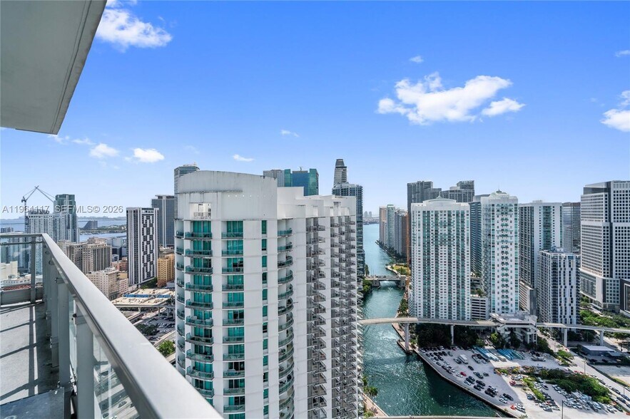 Building Photo - 90 SW 3rd St