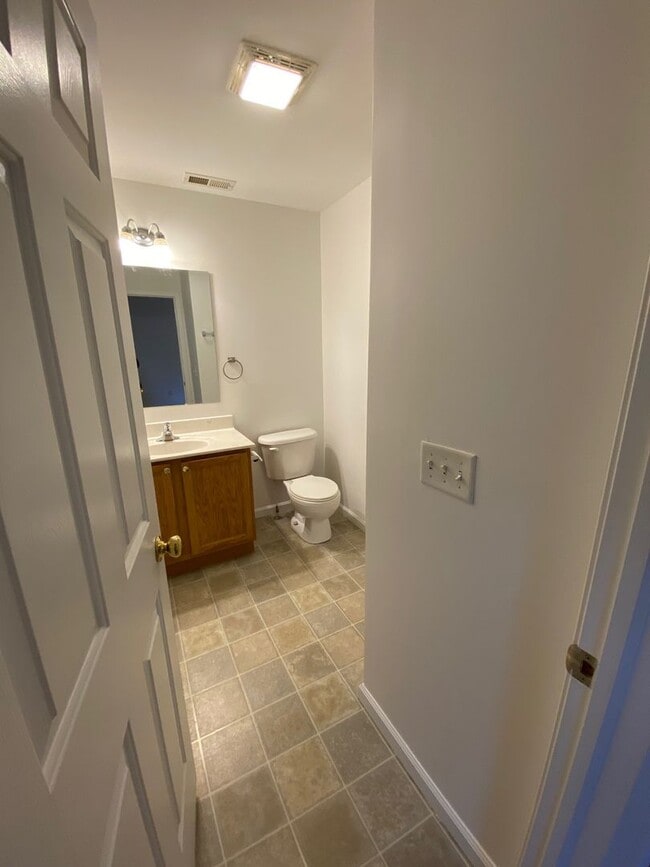 Building Photo - West Asheville - Recently Renovated 3-Bedroom home with large yard