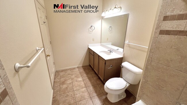 Building Photo - **Move In Special Half off first months re...