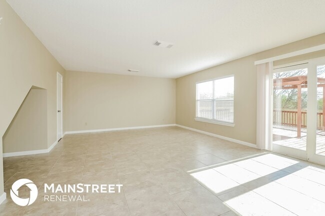 Building Photo - 8014 Bronzerock Dr