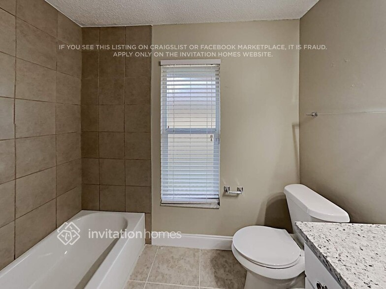 Building Photo - 412 Abbeywood Ln