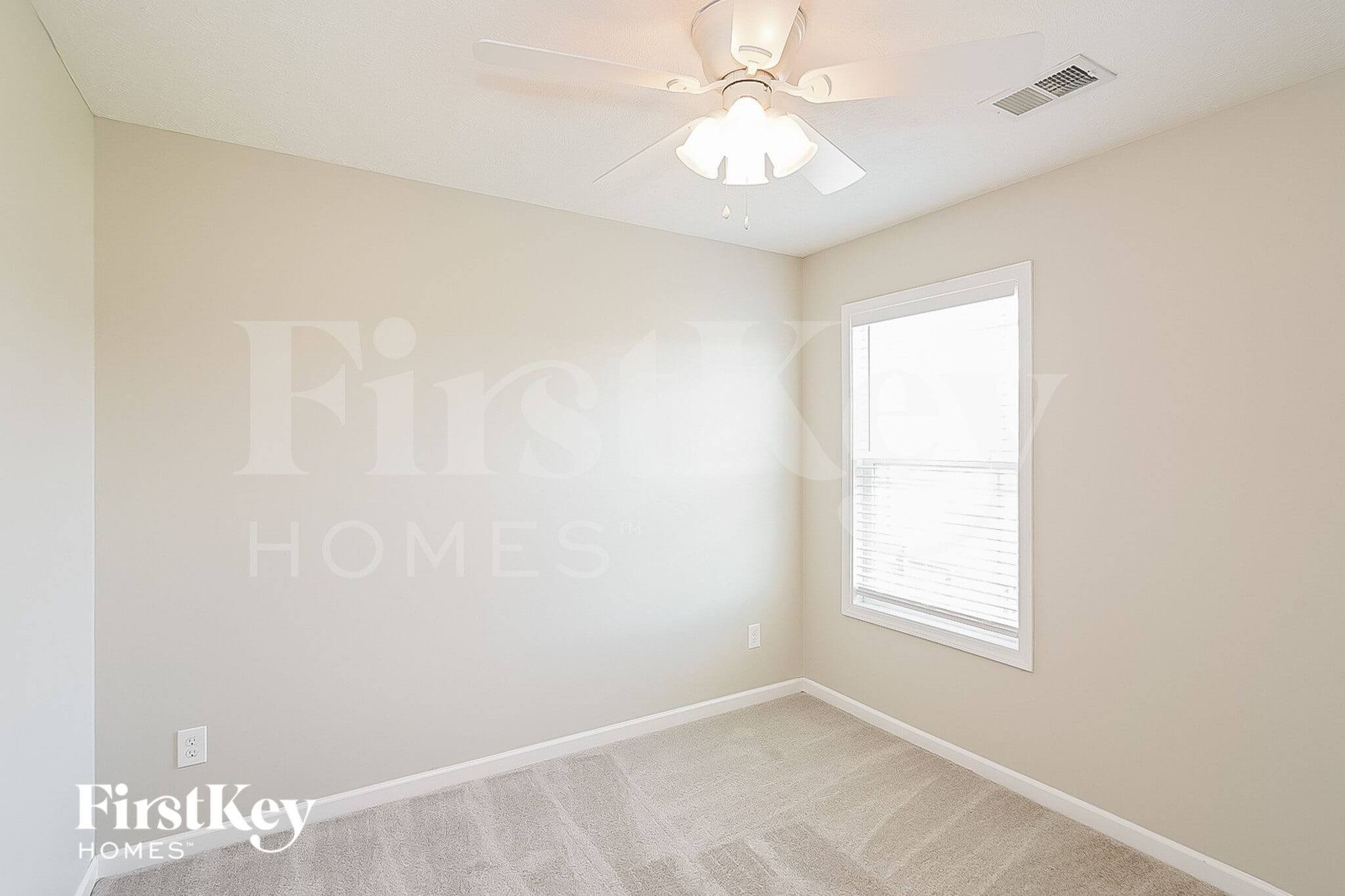 Building Photo - 844 Cherry Blossom Ln