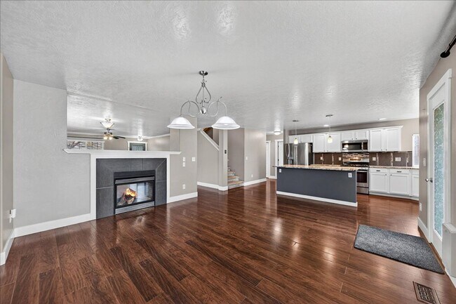 Building Photo - Beautiful NW Meridian Home with Privacy and Community Amenities