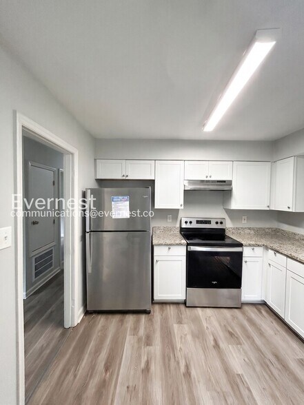 Building Photo - 5736 Lawn Meadow Dr