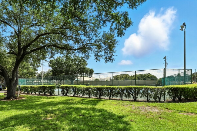 Building Photo - 8201 Sun Spring Cir